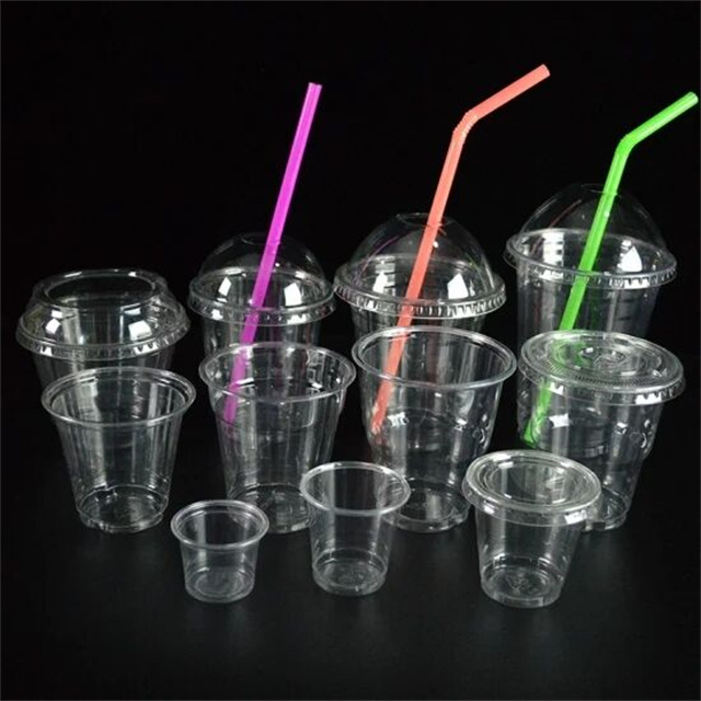 Plastic Cups with Lids